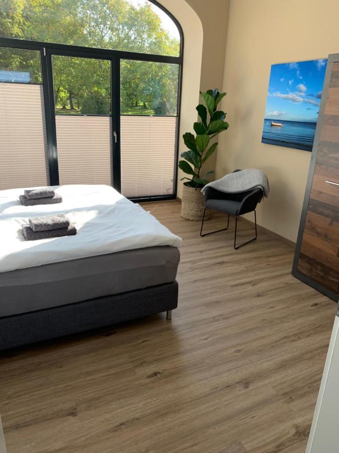 Ferienwohnung 1 Am Herrenhaus Ahrensboek Ahrensbok Bagian luar foto